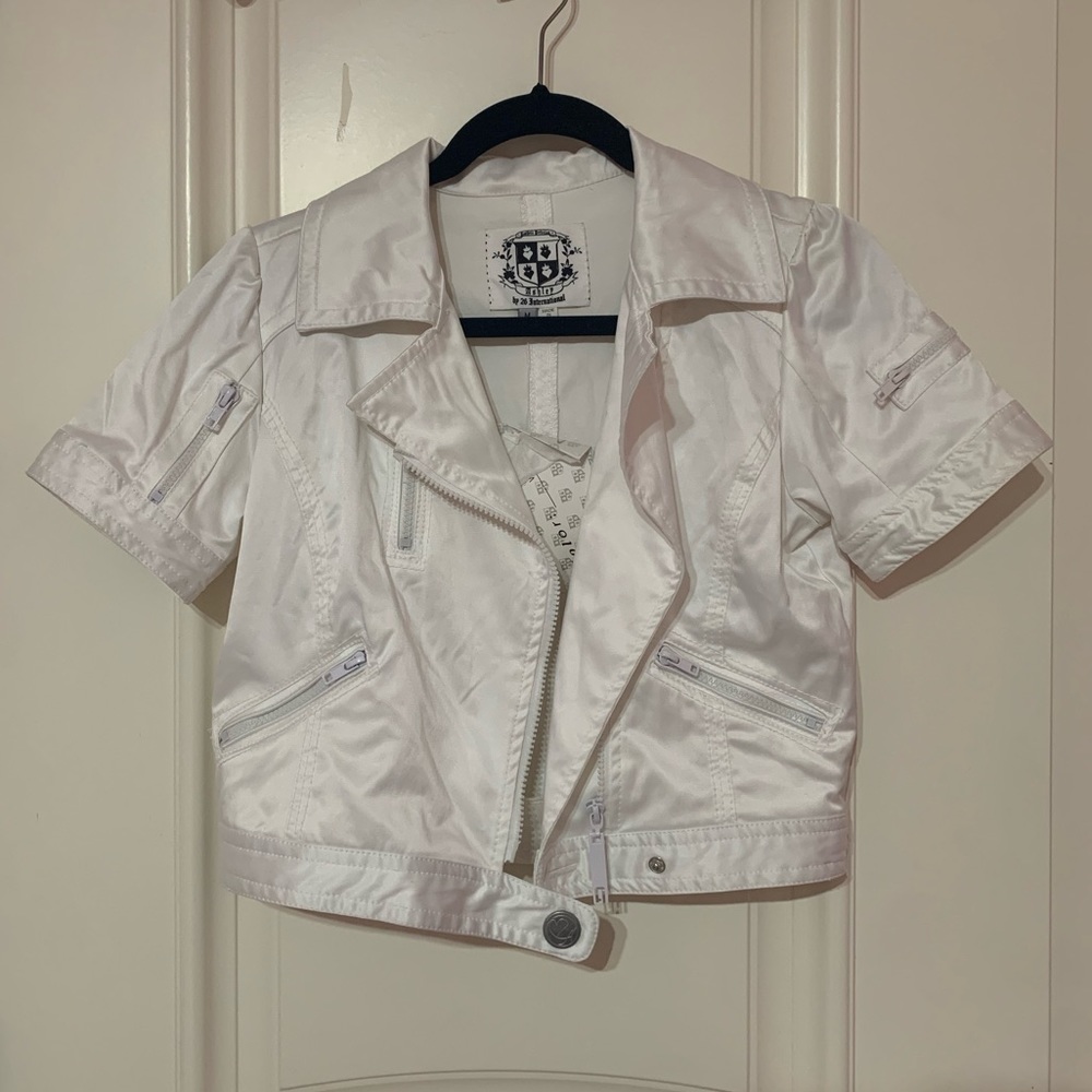 Cute short sleeve Jacket